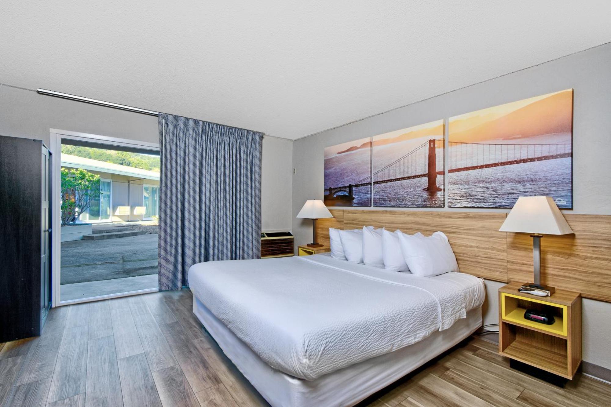 Days Inn By Wyndham Novato/San Francisco Экстерьер фото